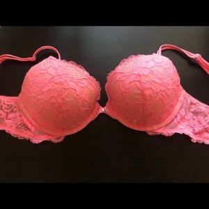 Victoria’s Secret: bright pink push-up 34C bra